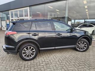 toyota-rav4-2.5-hybrid-awd-executiv