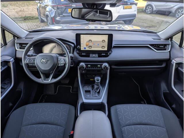 Toyota RAV4 2.5 Hybrid Dynamic | Dodehoek | Elek. achterklep | PDC V+A | Qi-lader | Camera | Navi