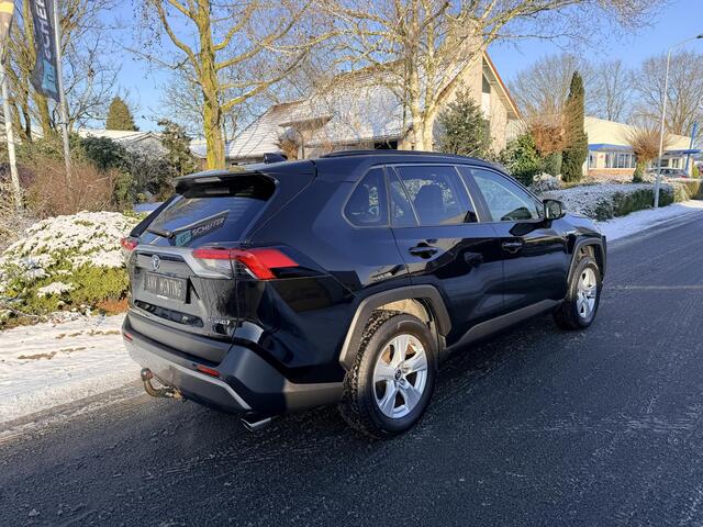 Toyota RAV4 2.5 Hybrid 222PK AWD LederoACCoNavi