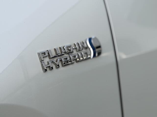 Toyota RAV4 2.5 Plug-in Hybrid AWD Bi-Tone Plus | GEEN AFLEVERKOSTEN | JBL, 360 camera, Head-Up display