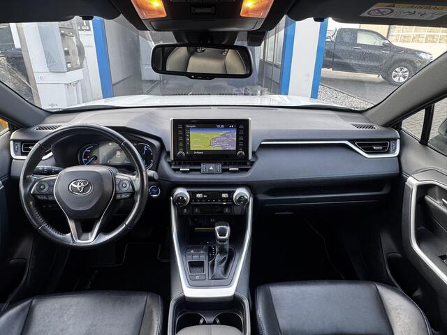 Toyota RAV4 2.5 Hybrid Style | Navigatie | Trekhaak | Bi-Tone |
