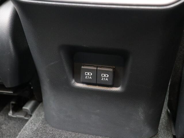 Toyota RAV4 2.5 Hybrid Bi-Tone | Panoramadak | Stuur, Stoel, en Voorruitverwarming | Trekhaak |