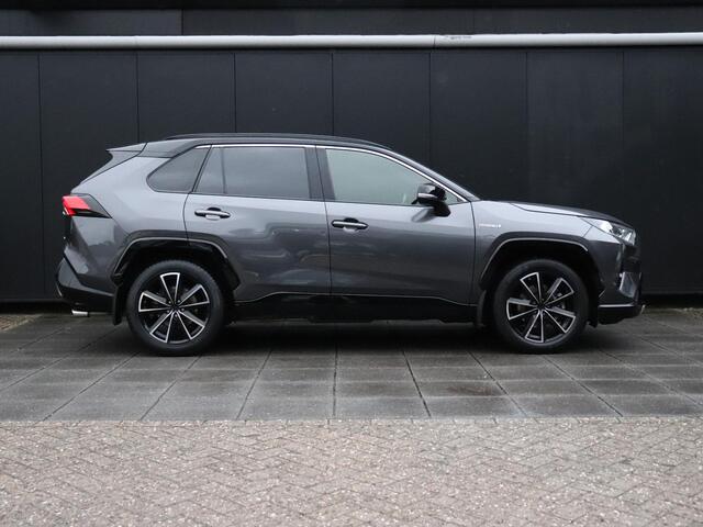 Toyota RAV4 2.5 Hybrid Bi-Tone | LEDER | PANO-DAK | TREKHAAK | CAMERA | JBL AUDIO | STOELVERW. | CRUISE | NAVI |