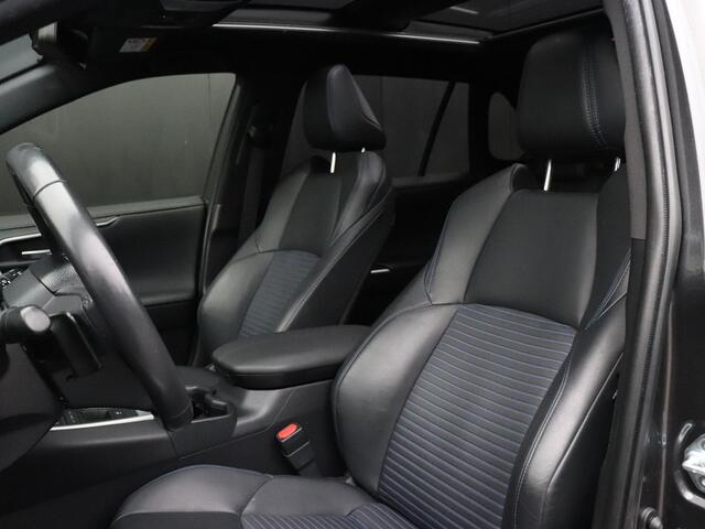 Toyota RAV4 2.5 Hybrid Bi-Tone | LEDER | PANO-DAK | TREKHAAK | CAMERA | JBL AUDIO | STOELVERW. | CRUISE | NAVI |