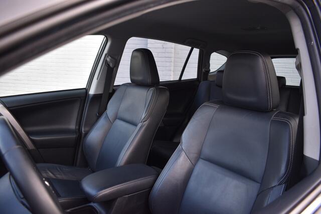 Toyota RAV4 2.5 Hybrid Dynamic Limited Automaat 197pk | BSM | Stoel met geheugen | Stoelverwarming | Keyless entry | PDC |