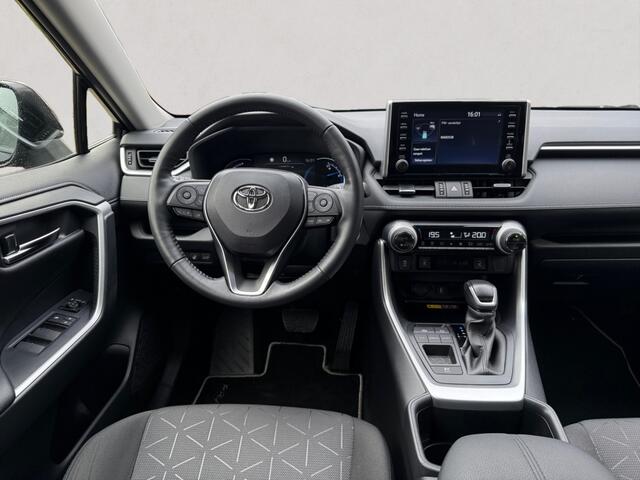 Toyota RAV4 Hybrid 4x2 Team Deutschland