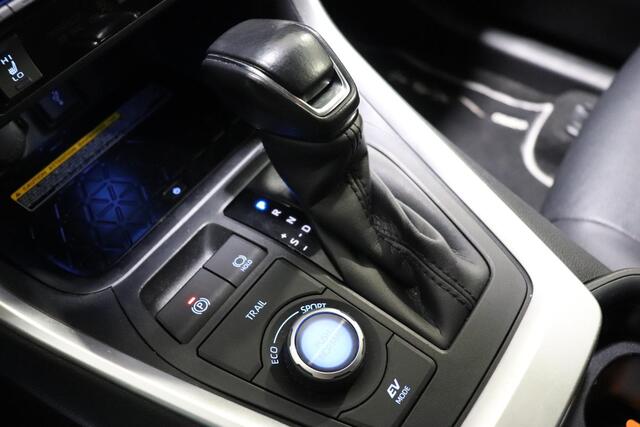 Toyota RAV4 2.5 Hybrid AWD Executive Limited, Parkeersensoren, 360 camera, JBL, Dodehoek detectie, 1650kg trekgewicht