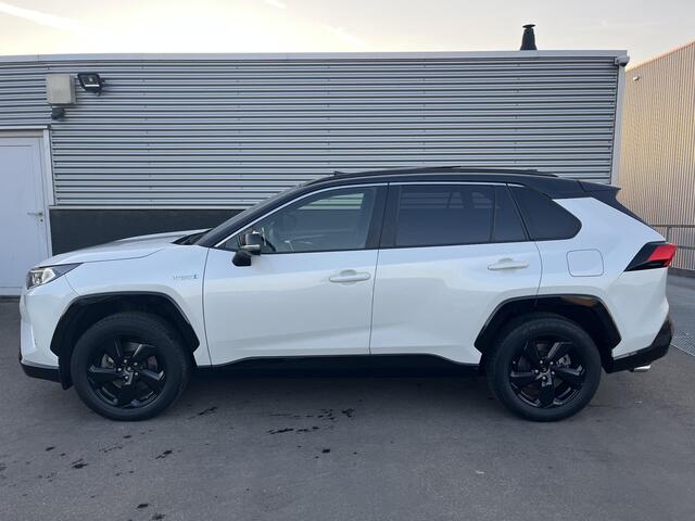 Toyota RAV4 2.5 Hybrid AWD Bi-Tone edition Trekhaak, Schuif/kanteldak, Dodehoekdetectie, Stoelverwarming, JBL, Navigatie