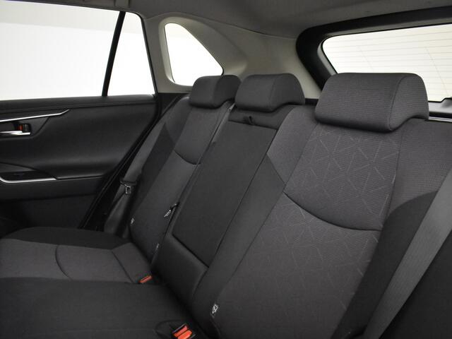 Toyota RAV4 2.5 Hybrid Dynamic | Navigatie | Elektrische achterklep |