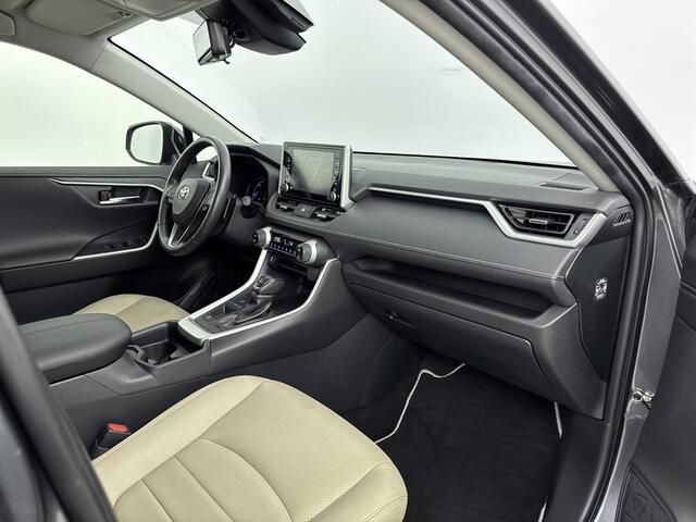 Toyota RAV4 2.5 Hybrid Dynamic 19-02 aangemeld Leseman