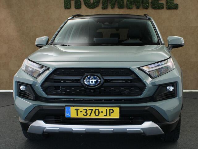 Toyota RAV4 2.5 Hybrid AWD ADVENTURE - ORIGINEEL NEDERLANDSE AUTO - NAVIGATIE - PANORAMADAK - DEELS LEDEREN BEKLEDING - ELEKTRISCH VERSTELBARE BESTUURDERSSTOEL - ELEKTRISCHE ACHTERKLEP - CAMERA - PARKEERSENSOREN VOOR/ ACHTER - JBL AUDIO - DODEHOEK DETECTIE