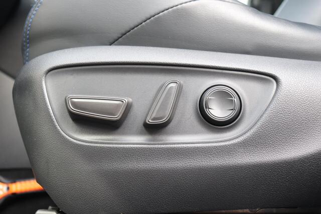 Toyota RAV4 2.5 Hybrid Bi-Tone, 1e Eigenaar, Alarm klasse 3, Stuur & Stoel & Voorruit verwarming, Keyless, Elec. Achterklep!