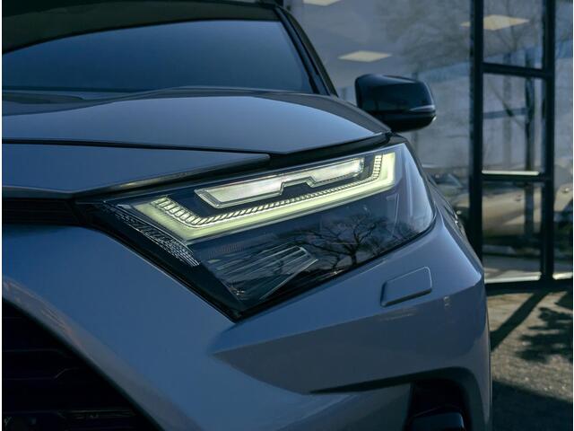 Toyota RAV4 2.5 Hybrid AWD Style | Elek. achterklep | Stoel- stuurverw. | Camera | ACC | PDC V+A | Leer