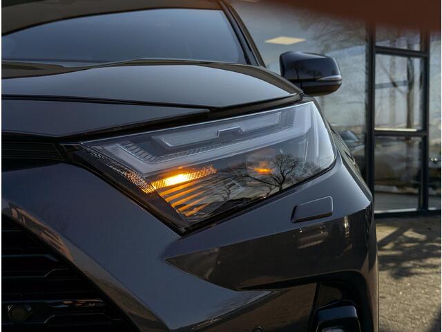 Toyota RAV4 2.5 Hybrid AWD Style | Pano | Elek. achterklep | Stoel- stuurverw. | Camera | ACC | PDC V+A | Leer