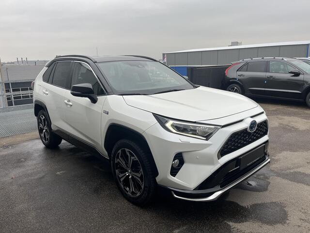 Toyota RAV4 2.5 Plug-in Hybrid AWD Bi-Tone Plus Stoelkoeling, verwarming, stuurwiel verwarmd, HUD, 360" Camera, JBL, Dodehoekdetectie, LMV, LED,
