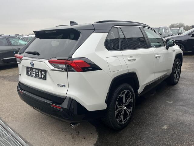 Toyota RAV4 2.5 Plug-in Hybrid AWD Bi-Tone Plus Stoelkoeling, verwarming, stuurwiel verwarmd, HUD, 360" Camera, JBL, Dodehoekdetectie, LMV, LED,