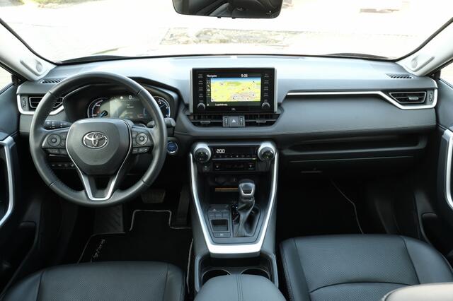 Toyota RAV4 2.5 Hybrid Executive 2WD Automaat | JBL audio | Intelligente par