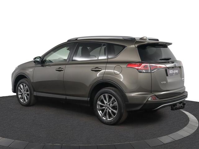 Toyota RAV4 2.5 Hybrid AWD Style | Trekhaak | Unieke Kilometerstand | Parkeersensoren | Elektrische Achterklep | Stoel/Stuurverwarming | 1650KG Trekvermogen |