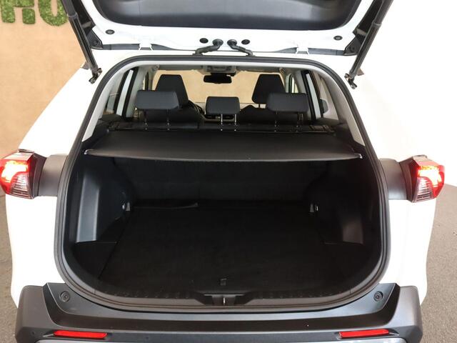 Toyota RAV4 2.5 Hybrid Dynamic - ORIGINEEL NEDERLANDSE AUTO - TREKHAAK (TREKGEWICHT 800 KG GEREMD) - CAMERA - APPLE CARPLAY/ANDROID AUTO - ADAPTIEVE CRUISE CONTROL - ELEKTRISCHE SPIEGELS - CLIMATE CONTROL - KEYLESS ENTRY/KEYLESS START - NAVIGATIE FULL MAP