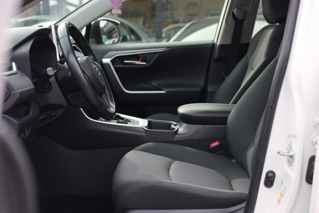 Toyota RAV4 2.5 HYBRID AUT | NAVI | CAMERA | TREKHAAK