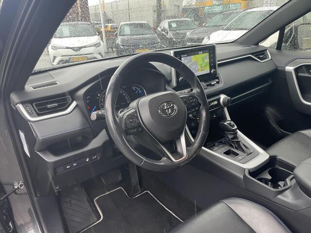Toyota RAV4 2.5 Hybrid Bi-Tone Michelin Cross Climate