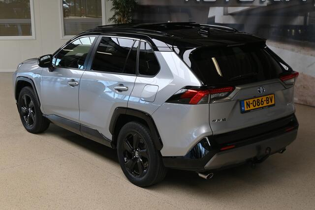 Toyota RAV4 2.5 Hybrid AWD Bi-Tone | Pano | 360° | Trekhaak | Elek. stoel & klep | 100% (Dealer) onderhouden label