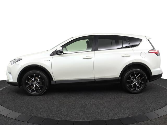 Toyota RAV4 2.5 Hybrid Executive | elektrisch bedienbare achterklep | Navigatie | leder bekleding |