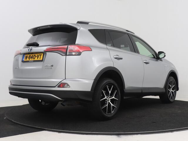 Toyota RAV4 2.5 Hybrid Style I Cruisecontrol I LM velg I Stoelverwarming