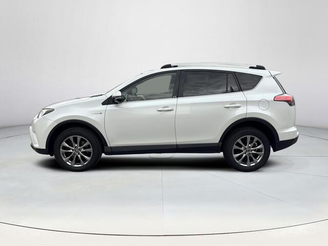 Toyota RAV4 2.5 Hybrid Style **APPLE CARPLAY & ANDROID AUTO/ STUURVERWARMING/ TREKHAAK**