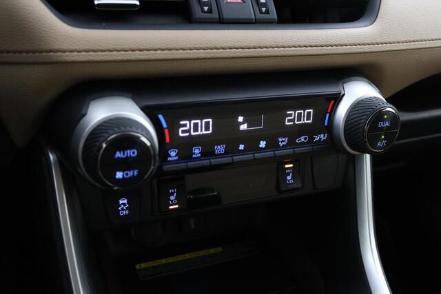 Toyota RAV4 2.5 Hybrid AWD Executive Lederen Bekleding | Trekhaak | Origineel Nederlands