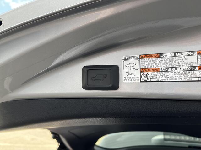 Toyota RAV4 2.5 Hybrid AWD Executive | schuifkanteldak | alles in kleur | 1650 KG Trekgewicht | Meest luxe uitvoering |