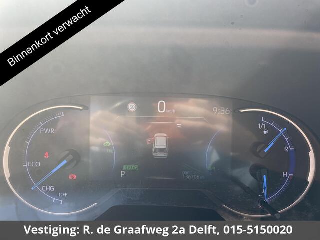 Toyota RAV4 2.5 Hybrid AWD Bi-Tone | 1650 KG trekgewicht | JBL Audio | navigatie | 360° camera | Stuur-/Stoelverwarming | Dodehoek detectie