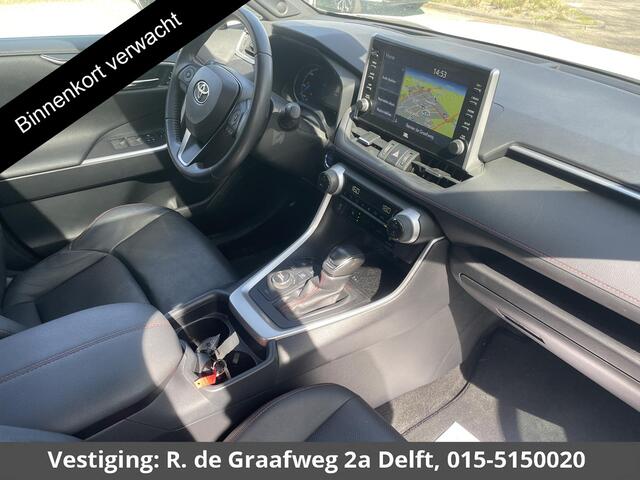 Toyota RAV4 2.5 Plug-in Hybrid AWD Bi-Tone Plus | 1500 KG trekgewicht | JBL Audio | Stoelverwarming & ventilatie | Memory Seats | Schuif-/Kanteldak | Navigatie