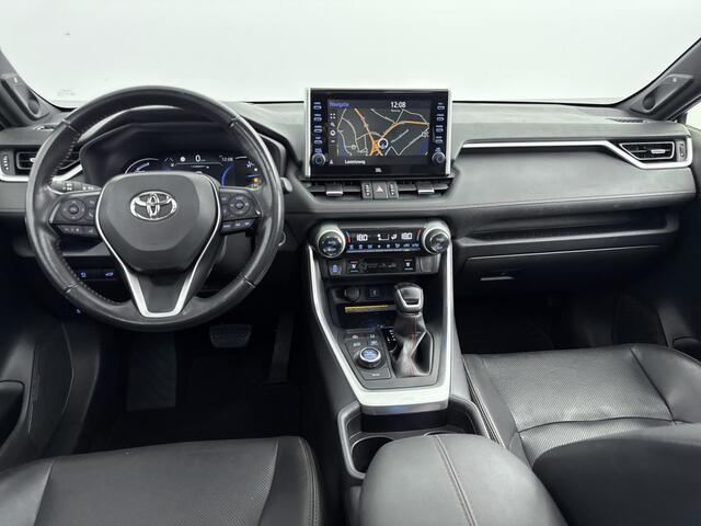 Toyota RAV4 2.5 Plug-in Hybrid AWD Bi-Tone Plus | Panoramadak | Trekhaak | Stoelverwarming-ventilatie |