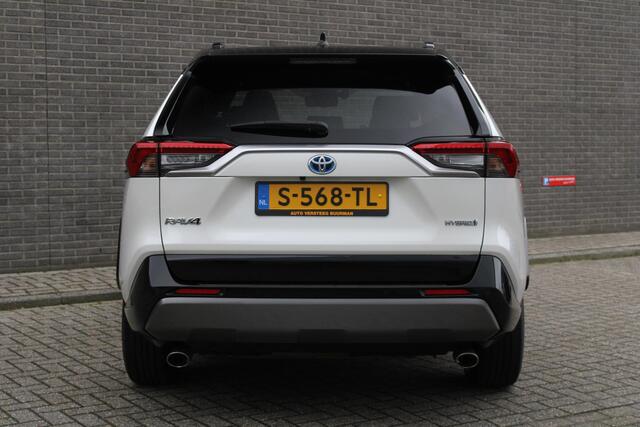 Toyota RAV4 2.5 Hybrid Bi-Tone JBL AUDIO, Trekhaak, Automaat, Elektr. Achterklep, Stoelverw., Dodehoek detectie, Keyless Entry/Start, Navigatie, Achteruitrijcamera, Cruise/Climate Control