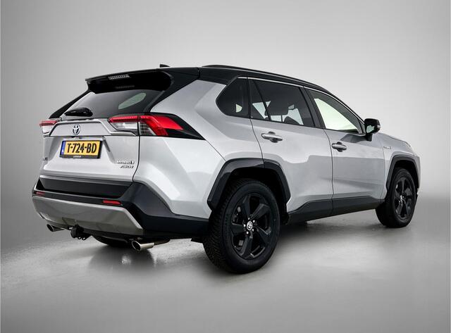 Toyota RAV4 2.5 Hybrid AWD Bi-Tone | BEARLOCK | 360 gr Camera | Navigatie | Stoelverwarming | Onderweg-naar-dealer