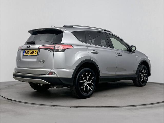 Toyota RAV4 2.5 Hybrid AWD Executive | Elek. Kofferklep | Stuur-Stoelverwarming | Navigatie |
