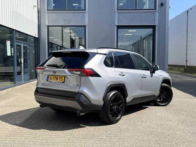 Toyota RAV4 2.5 Hybrid Active | Navi/Camera/Clima/Adapt.Cruise/Afn.Trekhaak/Stoelverwarming/Apple CarPlay-Android Auto