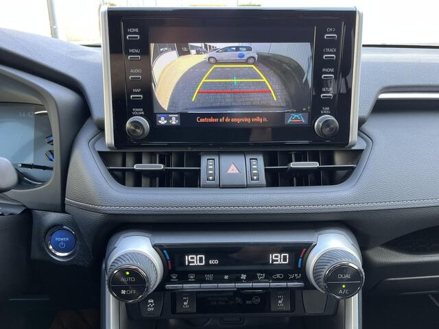 Toyota RAV4 2.5 Hybrid Active | Navi/Camera/Clima/Adapt.Cruise/Afn.Trekhaak/Stoelverwarming/Apple CarPlay-Android Auto