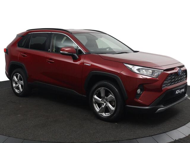 Toyota RAV4 2.5 Hybrid AWD First Edition | Verwarmde Voorruit en Stoelen | Keyless Entry | Dodehoek Detectie | Elektrisch bedienbare Achterklep | Navigatie | Parkeersensoren Rondom |