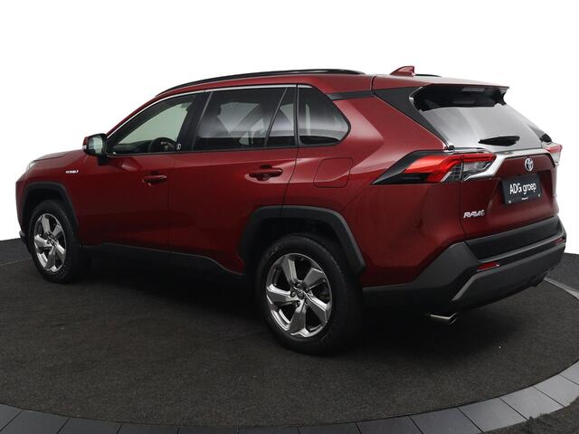 Toyota RAV4 2.5 Hybrid AWD First Edition | Verwarmde Voorruit en Stoelen | Keyless Entry | Dodehoek Detectie | Elektrisch bedienbare Achterklep | Navigatie | Parkeersensoren Rondom |