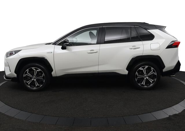 Toyota RAV4 2.5 Plug-in Hybrid AWD Bi-Tone Plus | Trekhaak | JBL Audio | Led Verlichting | 360 Camera en Sensoren | Stoelverwarming en Verkoeling |