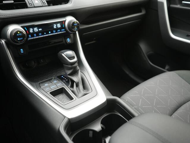 Toyota RAV4 2.0 VVT-iE Dynamic | Trekhaak | Car-play |