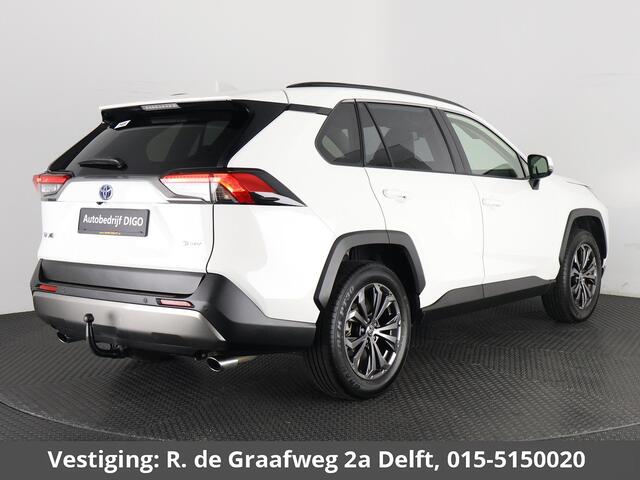 Toyota RAV4 2.5 Hybrid AWD Dynamic Luxury | Trekhaak | Trekgewicht 1650kg | Stuur-/Stoelverwarming | Parkeersensoren Voor & Achter |