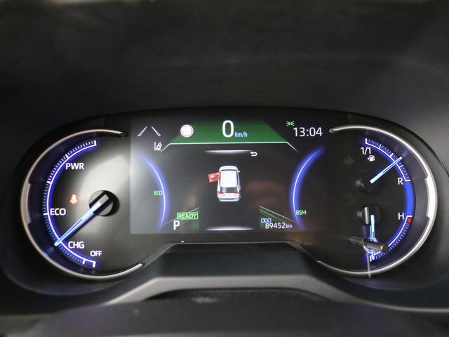 Toyota RAV4 2.5 Hybrid AWD Bi-Tone | 360 camera | Camera binnenspiegel | JBL | Elektrische achterklep | Elektrisch Verstelbare stoel | Stoelverwarming | Apple CarPlay/Android Auto | Cruise Control Adaptive | Parkeersensoren