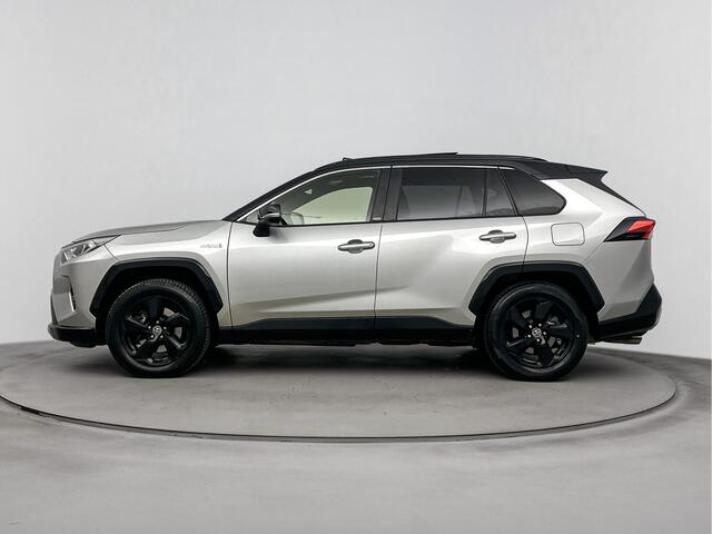 Toyota RAV4 2.5 Hybrid Bi-Tone | Parkeersensoren voor en achter | Carplay | 360 Graden Camera | Elektrische Achterklep |