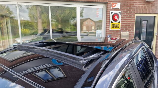 Toyota RAV4 2.5 Hybrid AWD Executive, Leder, Schuifkanteldak, Full Option!