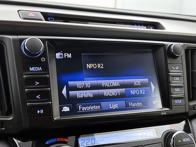 Toyota RAV4 2.5 Hybrid AWD Style | Trekhaak | Camera | Stoelverwarming | Cruise control |