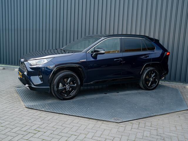 Toyota RAV4 2.5 Hybrid AWD Bi-Tone | Trekhaak afnb. | Elk. A-klep | Stuur & Stoel verw. | Prijs Rijklaar!!