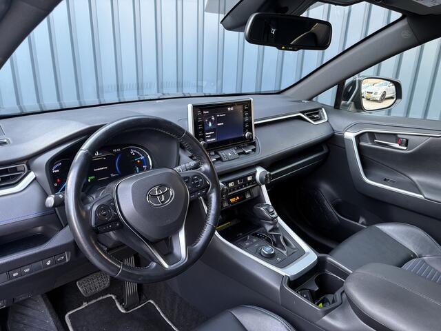 Toyota RAV4 2.5 Hybrid AWD Bi-Tone | Trekhaak afnb. | Elk. A-klep | Stuur & Stoel verw. | Prijs Rijklaar!!
